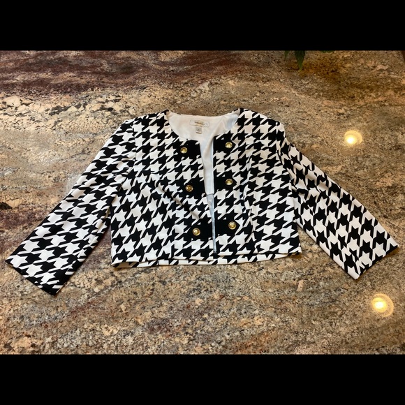 Dressbarn Size 10 Houndstooth Cropped 3/4 Sleeve Open Jacket with Gold Buttons - Picture 8 of 13